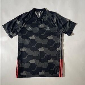 Adidas Black and Gray Patterned Jersey with Red Stripes
